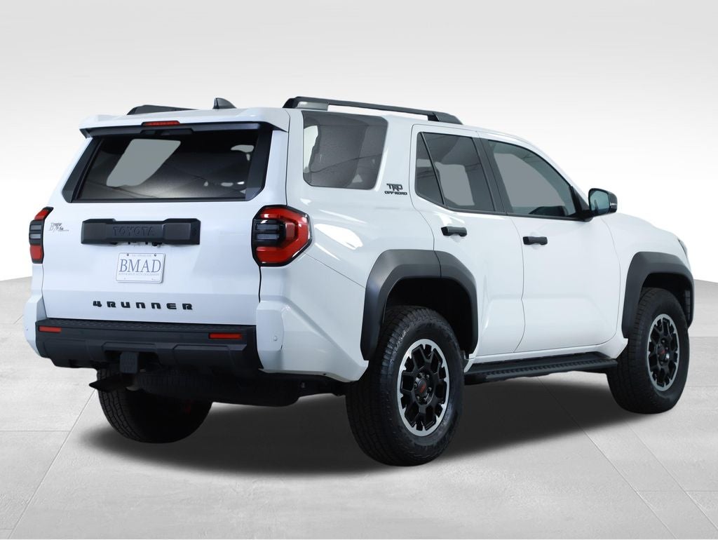 2025 Toyota 4Runner TRD Off-Road - Photo 12