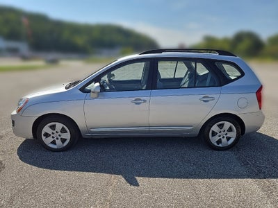 2009 Kia Rondo LX