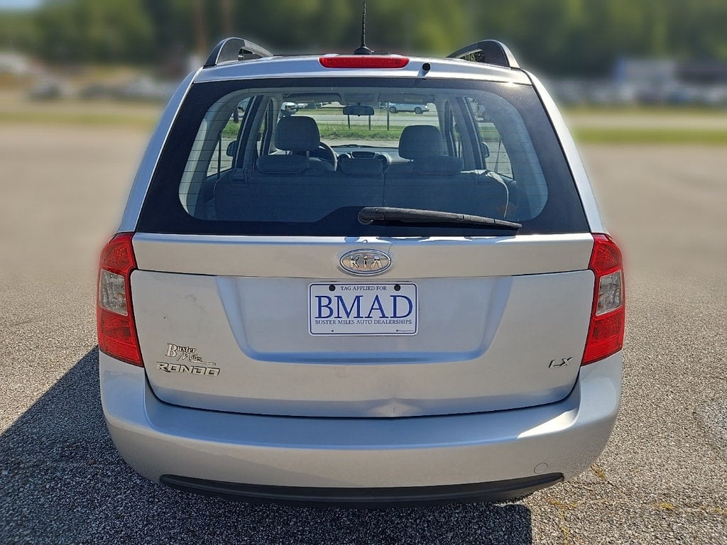 2009 Kia Rondo LX