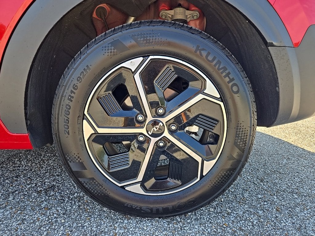 2024 Kia Niro EX