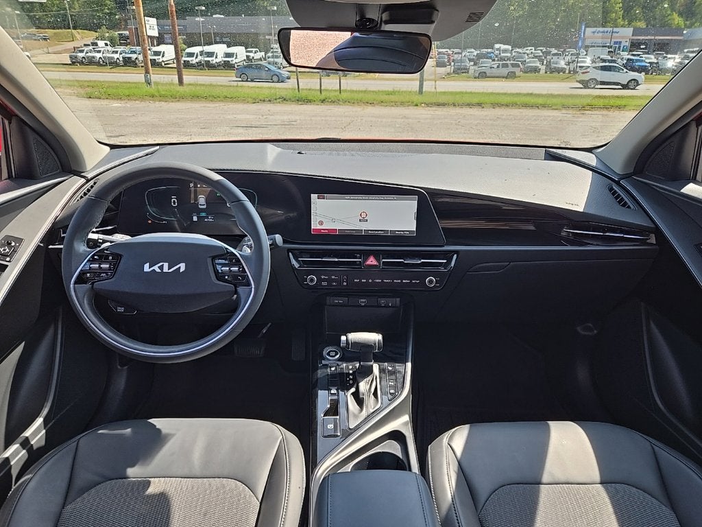 2024 Kia Niro EX