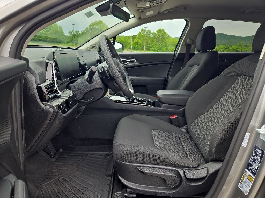 2025 Kia Sportage Hybrid LX