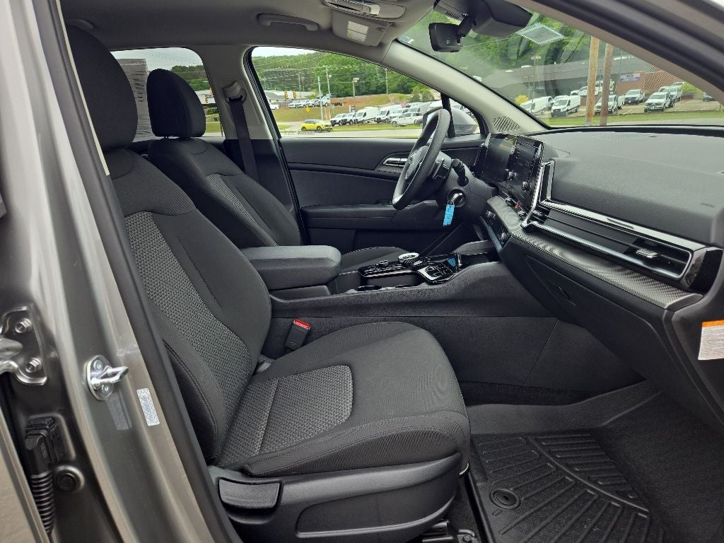 2025 Kia Sportage Hybrid LX