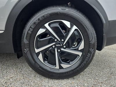2025 Kia Sportage Hybrid LX