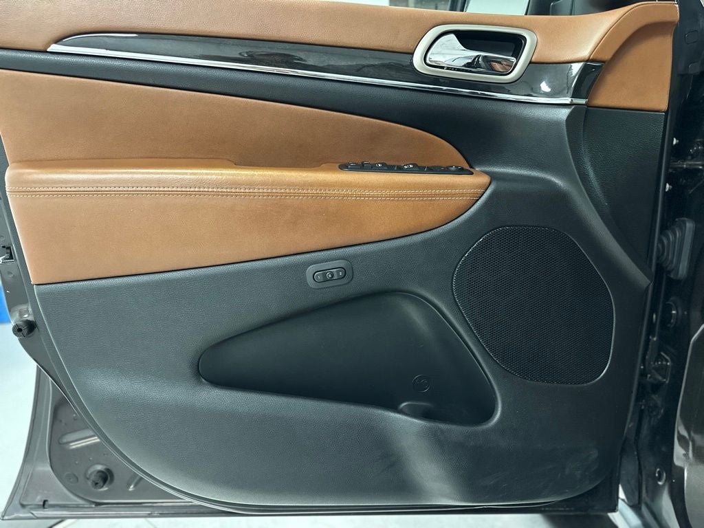 2012 Jeep Grand Cherokee Overland