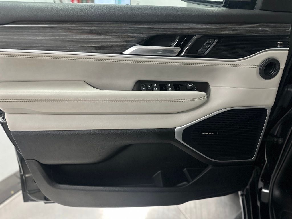 2022 Jeep Wagoneer Series II