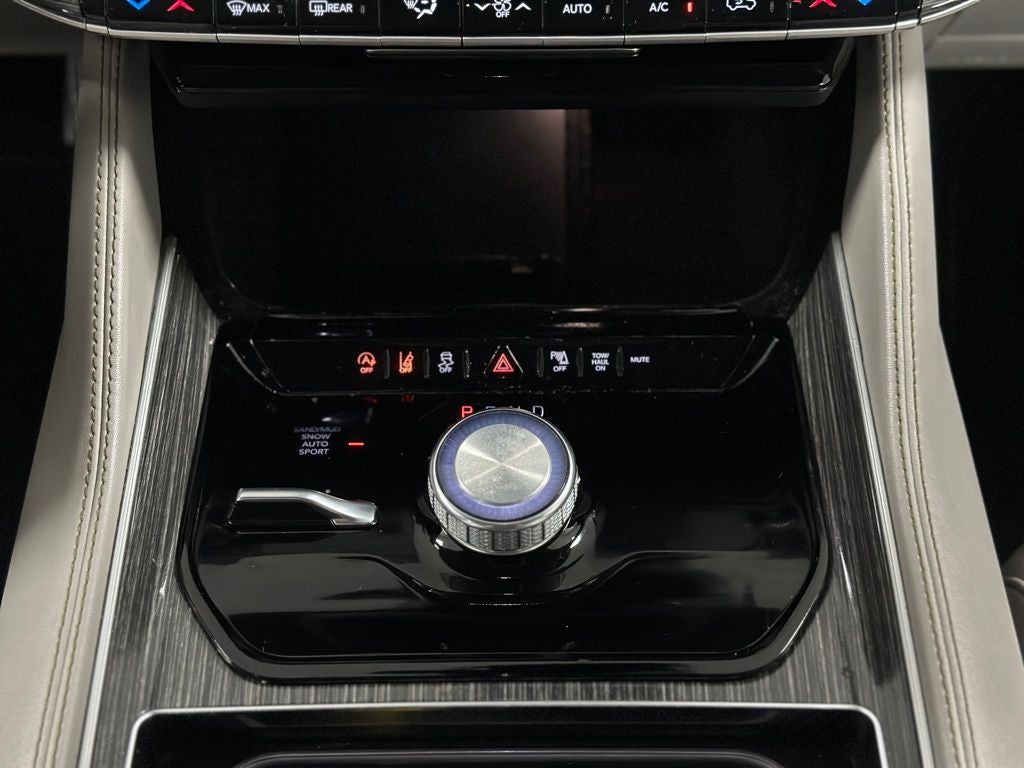 2022 Jeep Wagoneer Series II