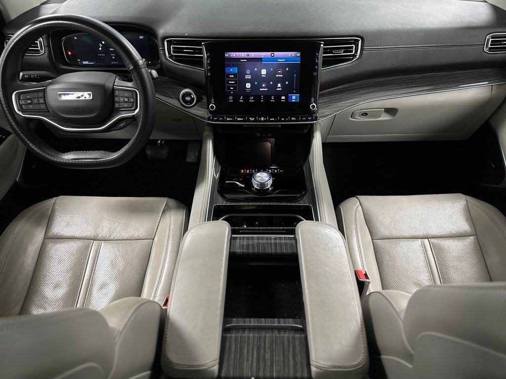 2022 Jeep Wagoneer Series II