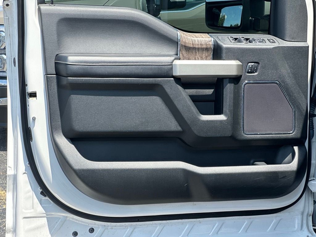 2017 Ford F-250SD Lariat