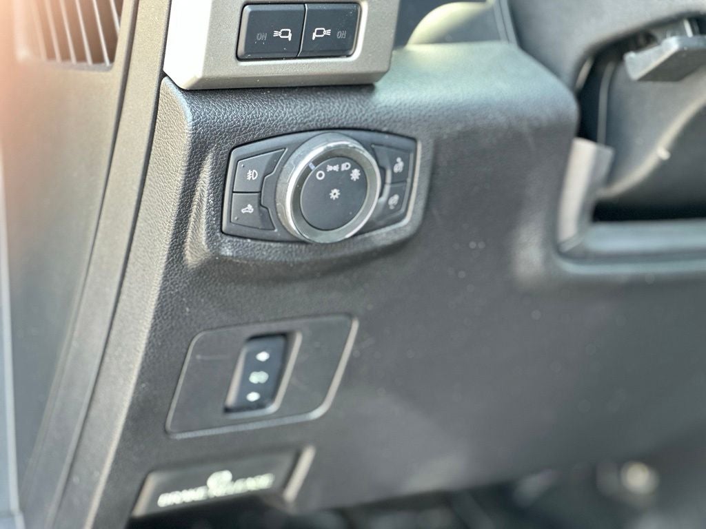 2017 Ford F-250SD Lariat