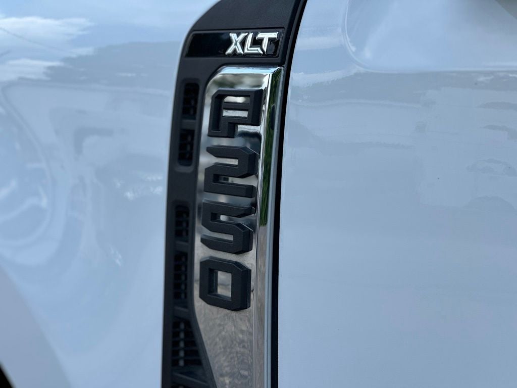 2025 Ford F-250SD XLT