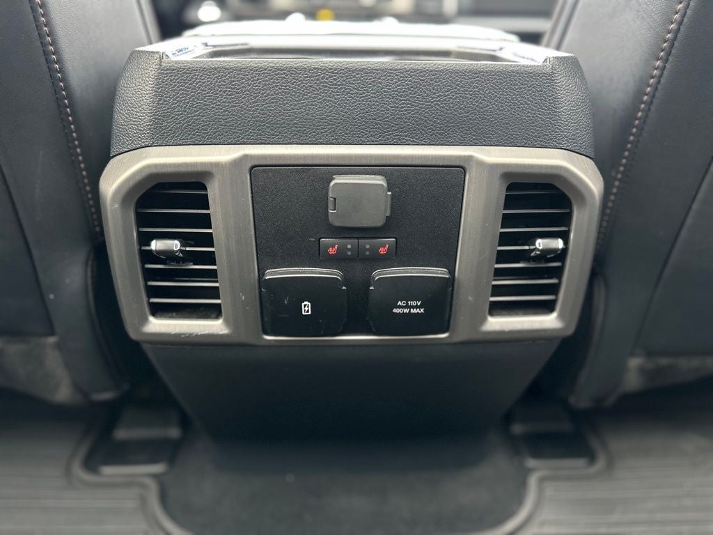 2022 Ford F-350SD Platinum