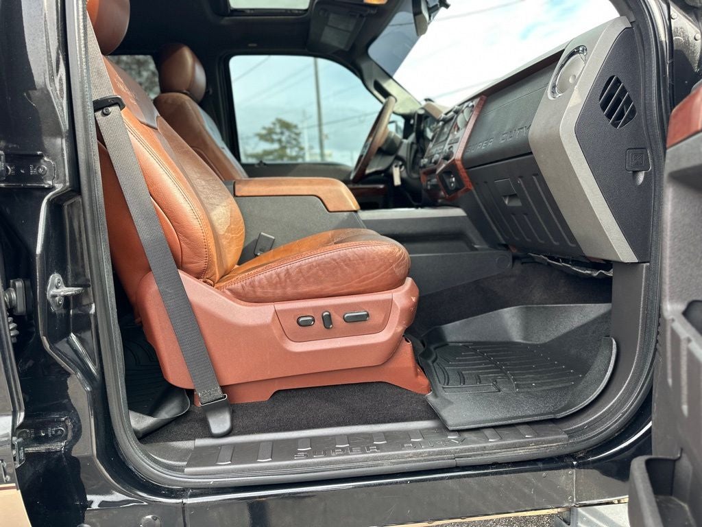 2011 Ford F-350SD King Ranch