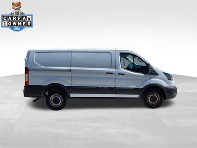 2022 Ford Transit-250 Base
