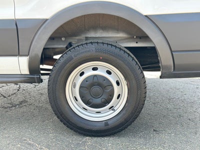 2022 Ford Transit-250 Base