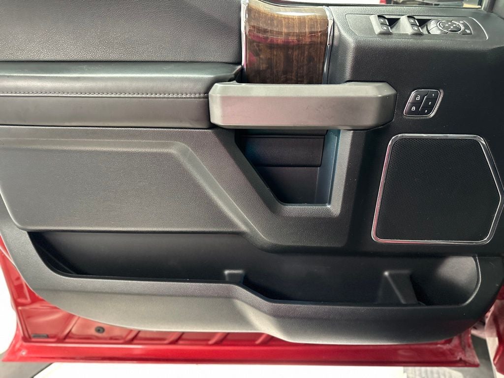 2016 Ford F-150 Platinum