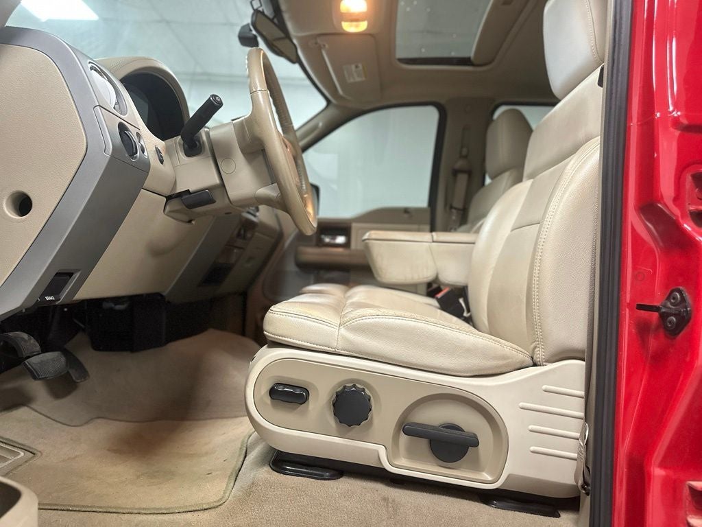 2004 Ford F-150 Lariat