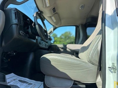 2024 Chevrolet Express 3500 LT 15 Passenger