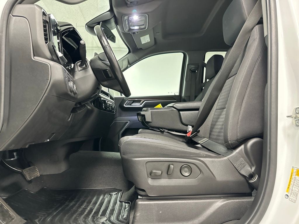 2022 Chevrolet Silverado 1500 LT LT1