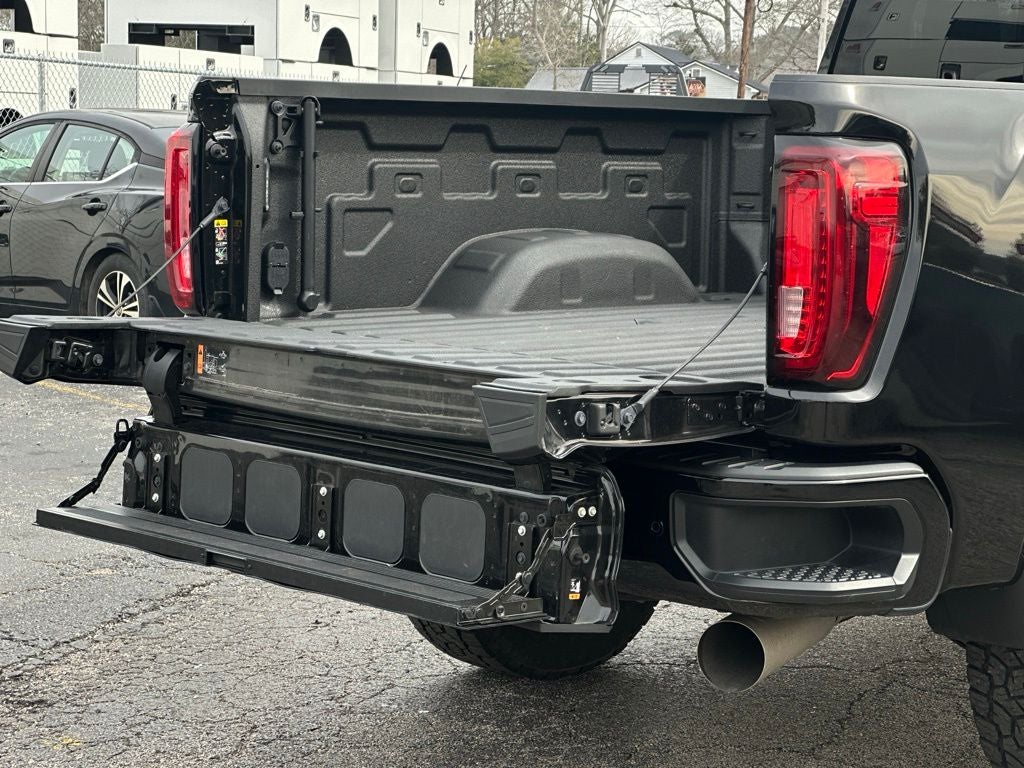 2023 GMC Sierra 2500HD AT4