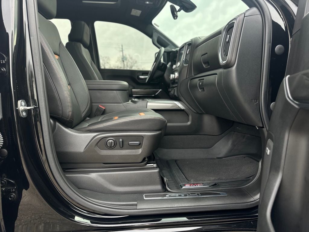 2023 GMC Sierra 2500HD AT4