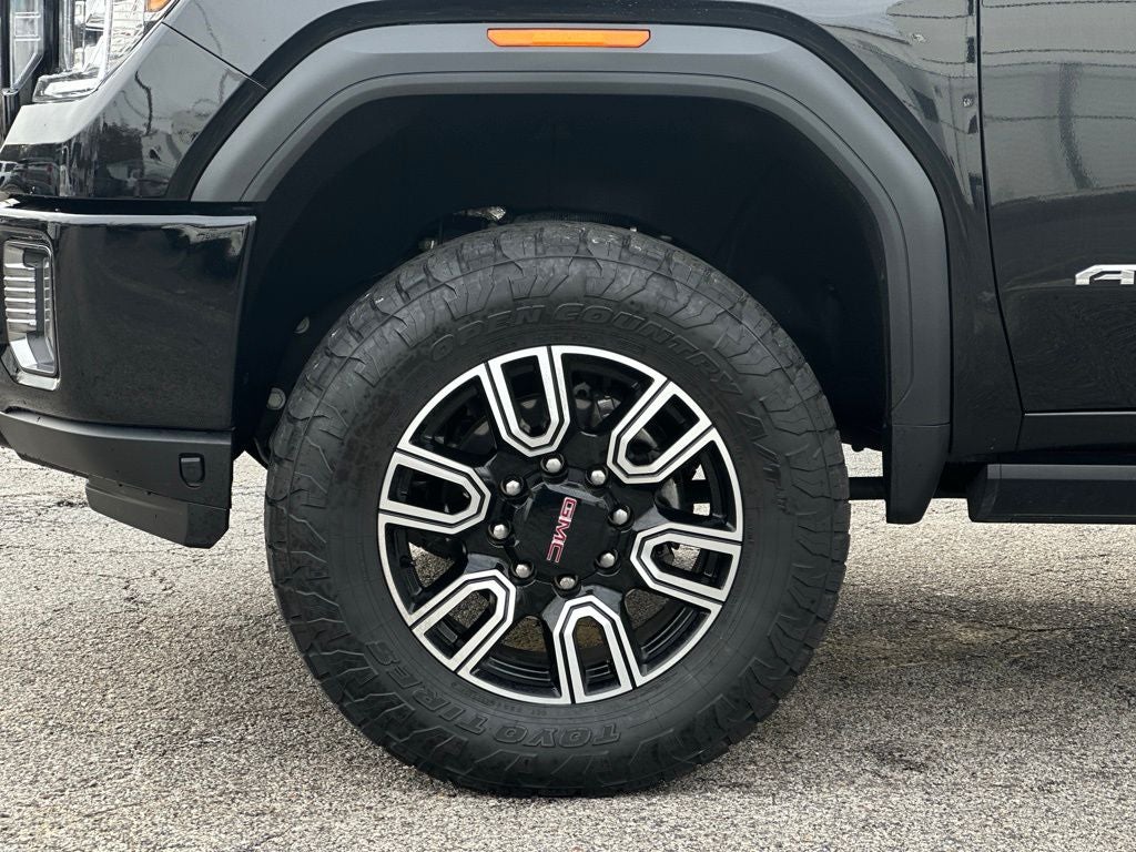 2023 GMC Sierra 2500HD AT4