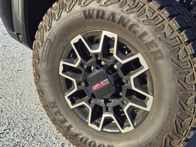 2024 GMC Sierra 2500HD AT4X