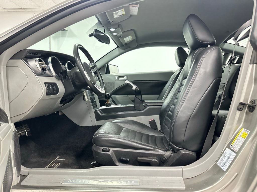 2008 Ford Mustang GT Deluxe