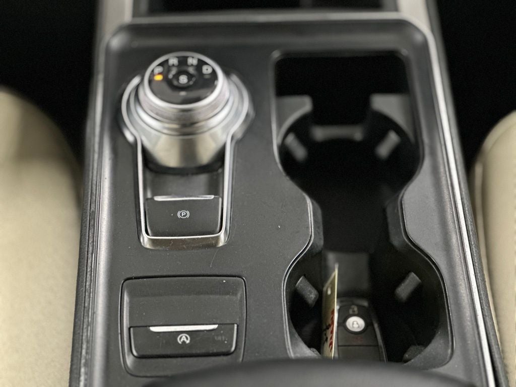 2021 Ford Edge SE