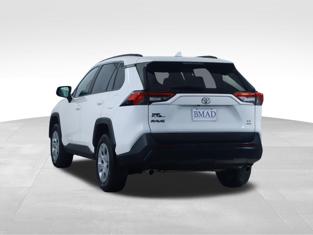 2020 Toyota RAV4 LE