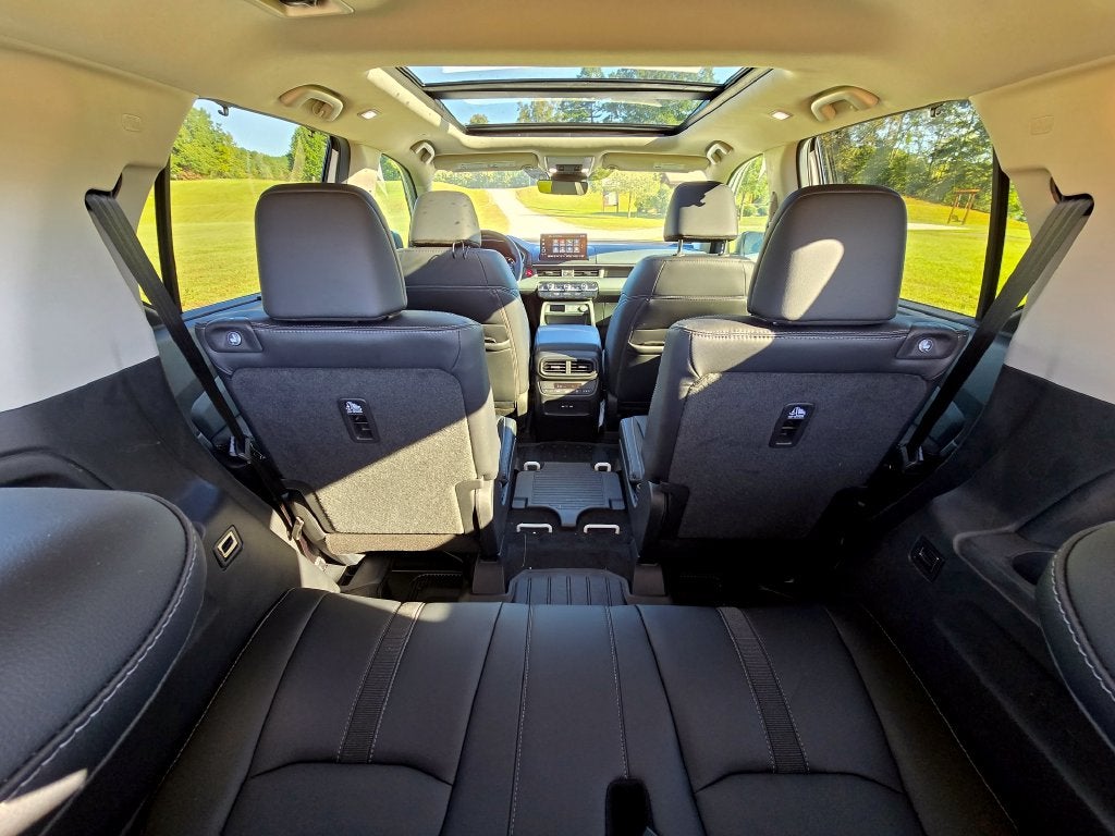2025 Honda Pilot Touring