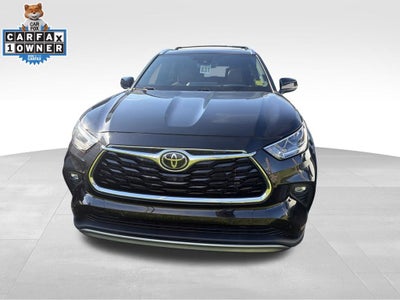 2022 Toyota Highlander Platinum