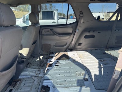 2005 Toyota Sequoia SR5