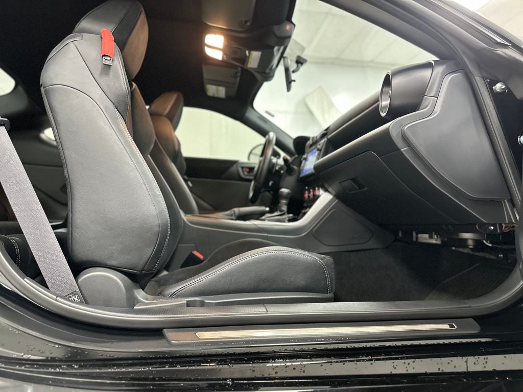 2023 Toyota GR86 Premium