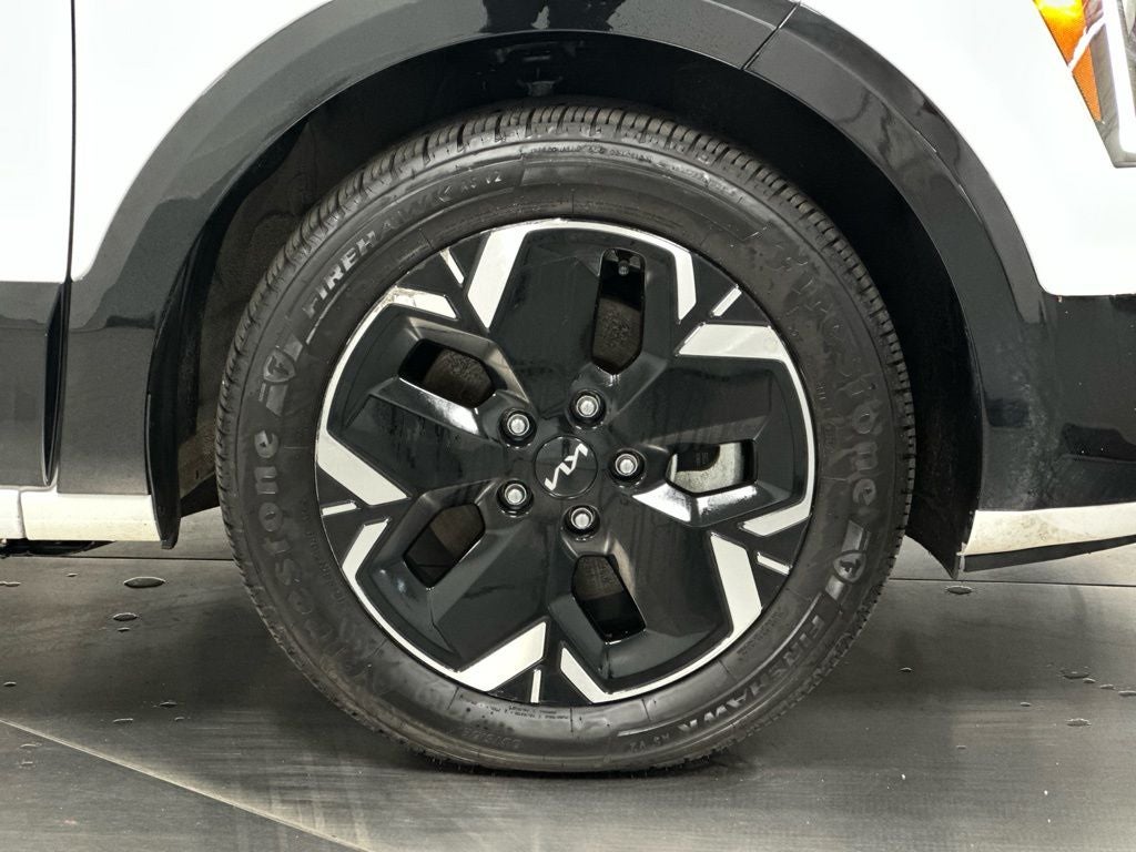 2023 Kia Niro EV Wind